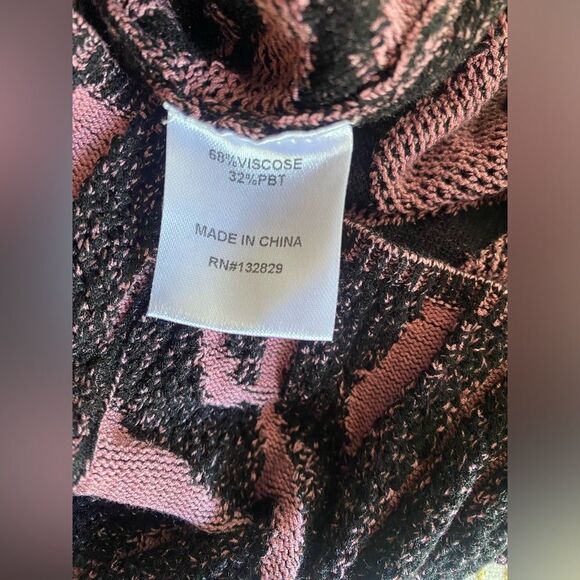 Dundas X Revolve Mini Sweater Knits Dress Womens  Sz M Black  And Pink Metallic - Picture 12 of 14